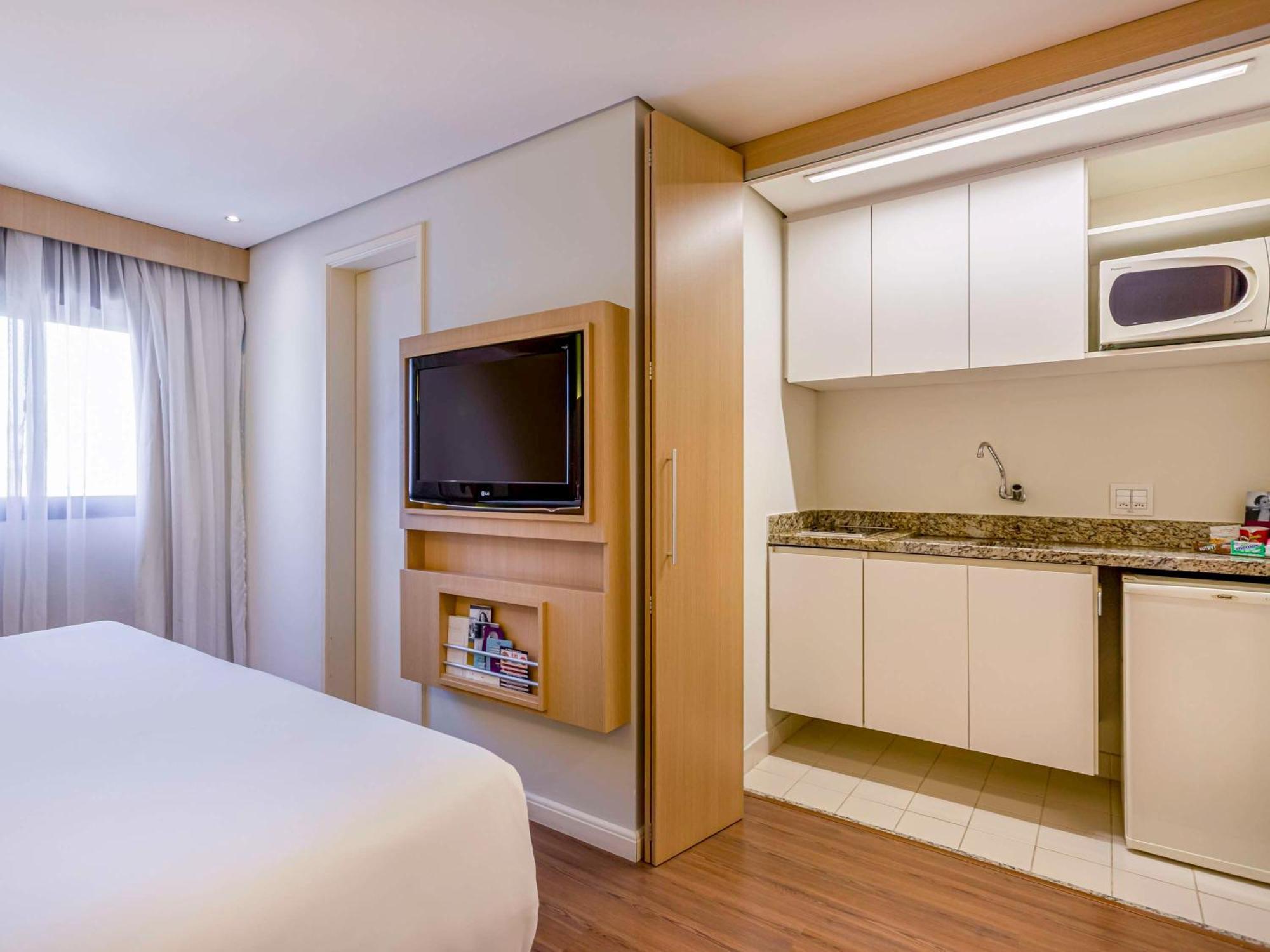 Mercure Nacoes Unidas 4*
