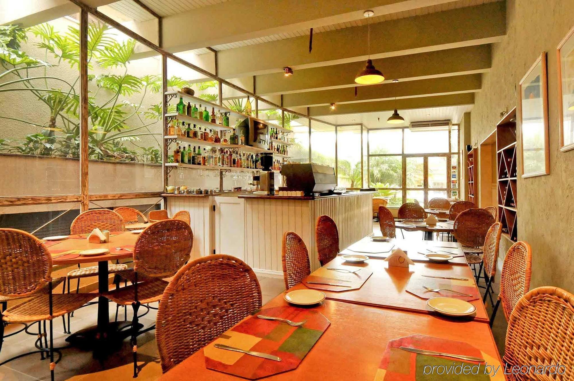 Mercure Nacoes Unidas Hotel 4*
